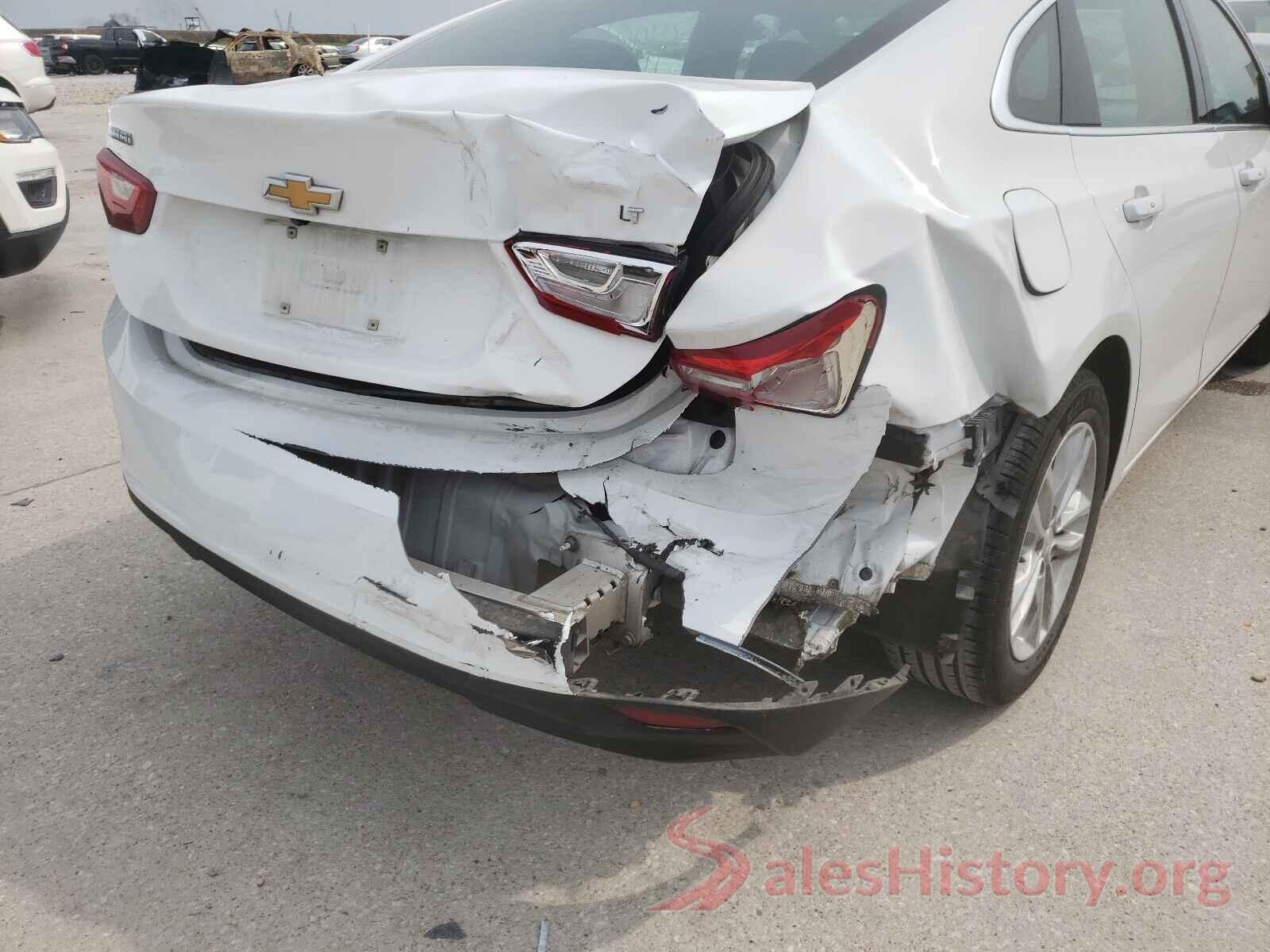 1G1ZD5ST2JF227147 2018 CHEVROLET MALIBU