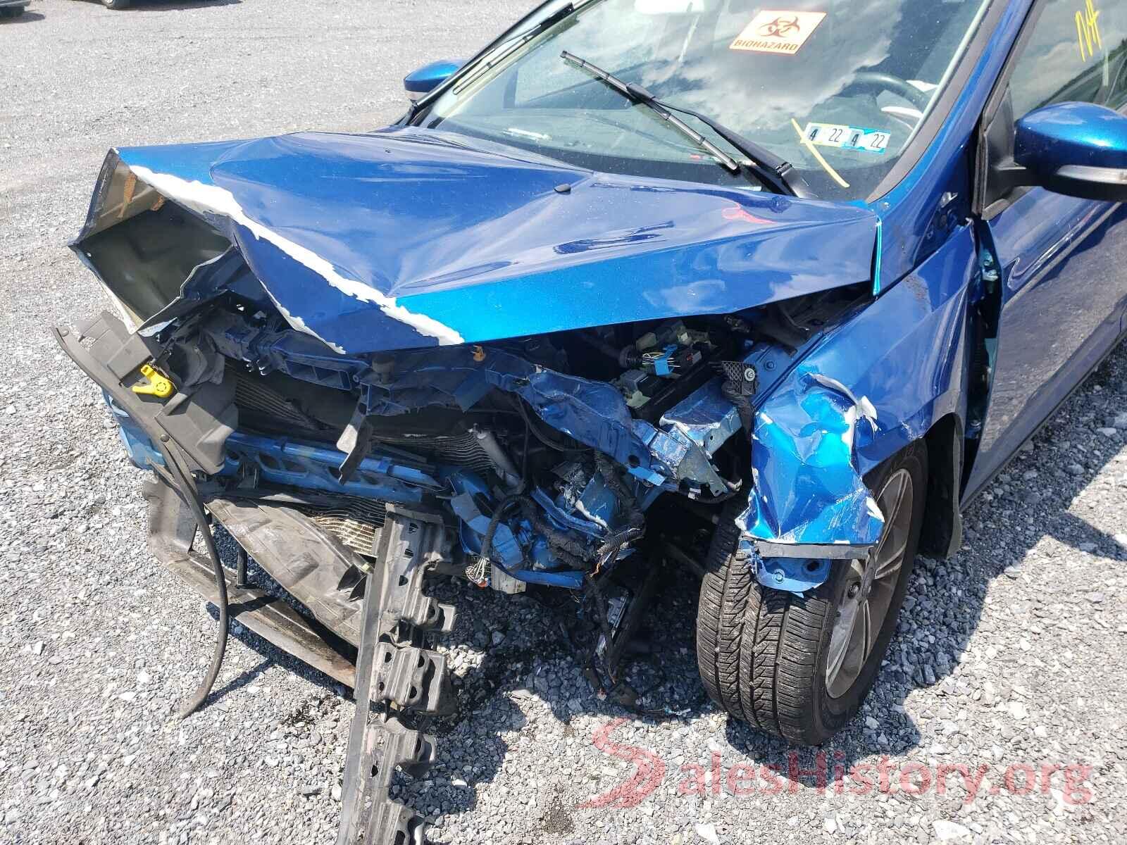 1FADP3F23JL255092 2018 FORD FOCUS