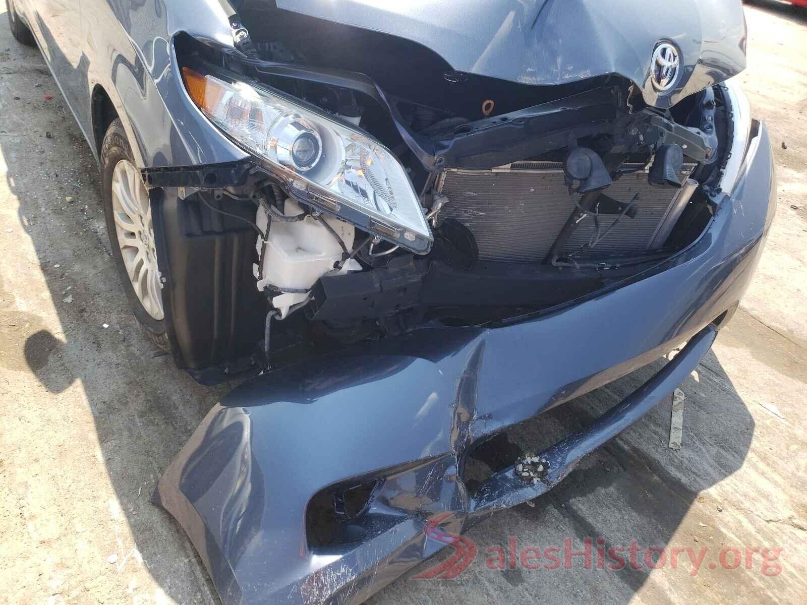 5TDYZ3DCXHS874864 2017 TOYOTA SIENNA