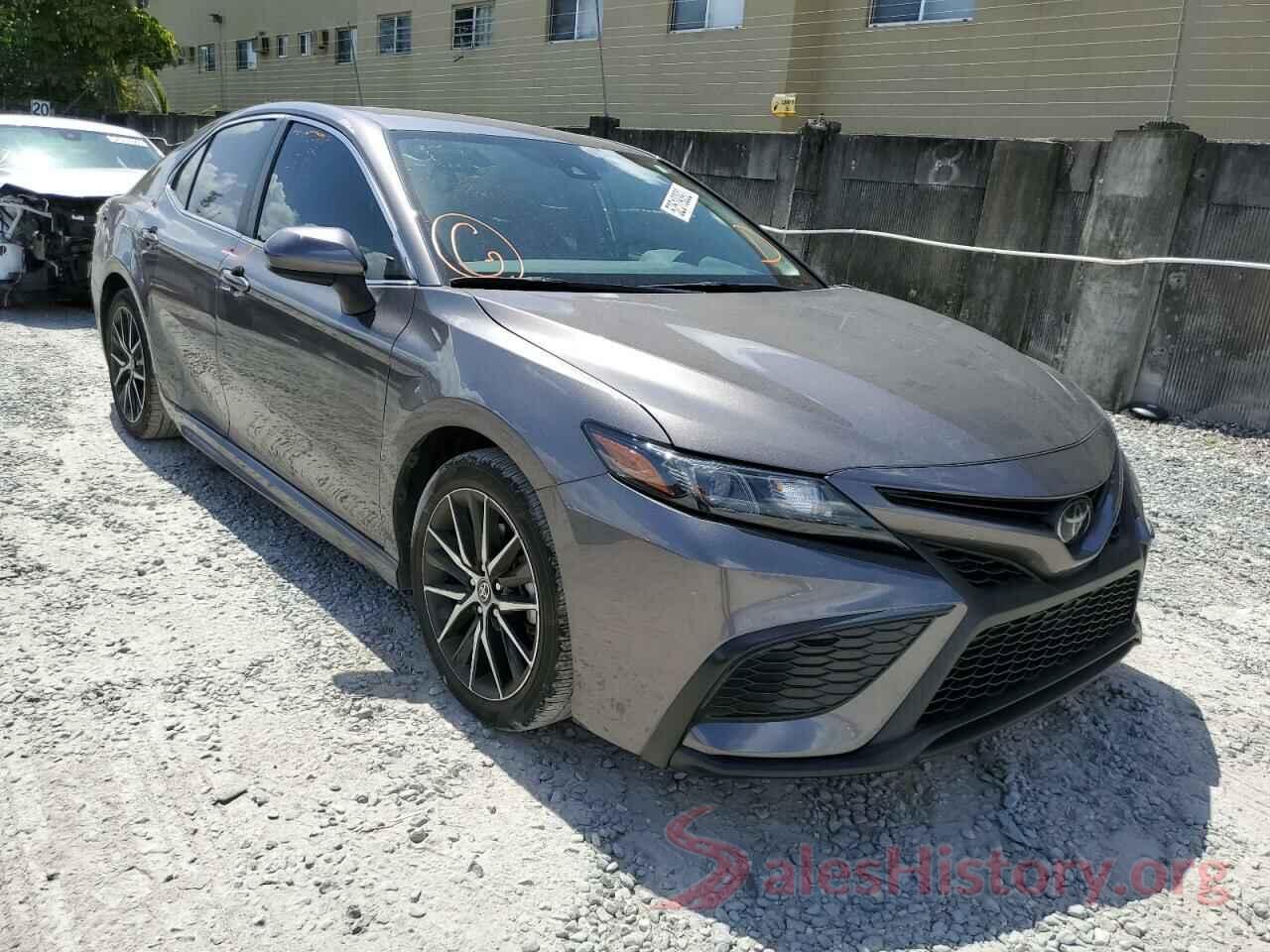 4T1G11AK7MU606729 2021 TOYOTA CAMRY