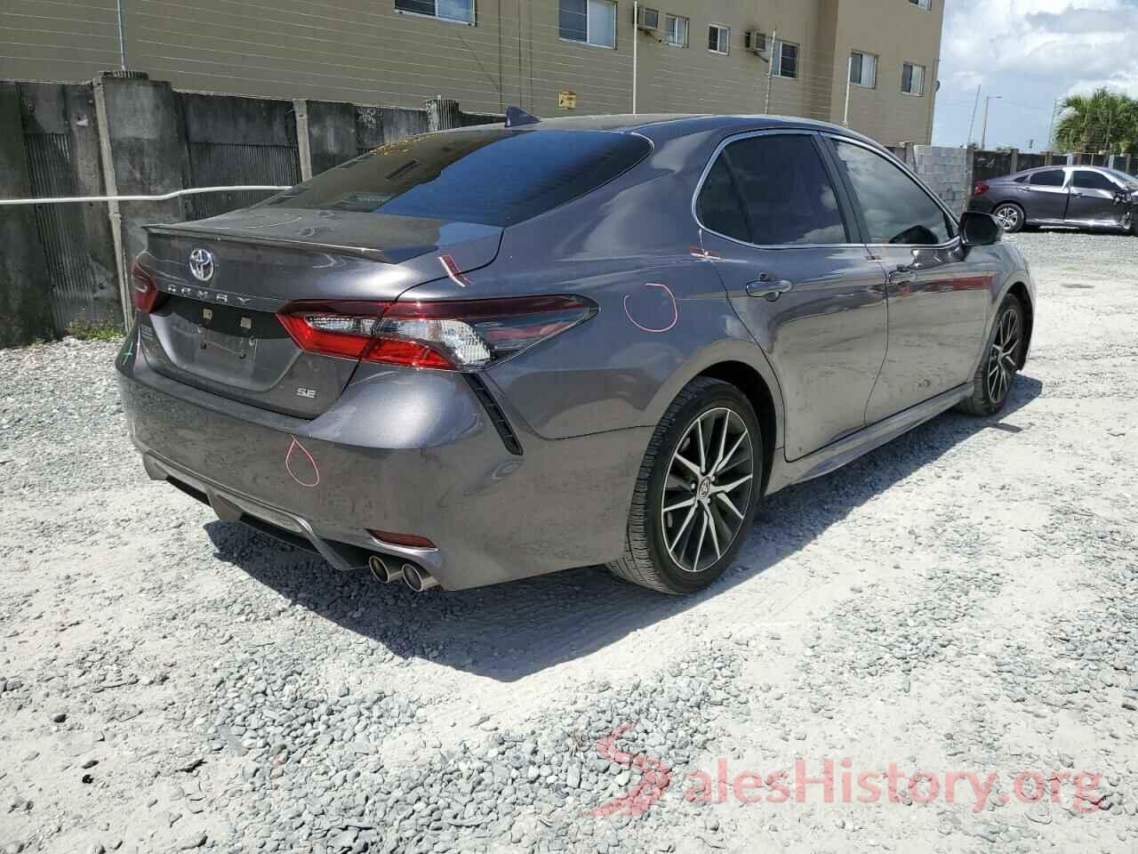 4T1G11AK7MU606729 2021 TOYOTA CAMRY