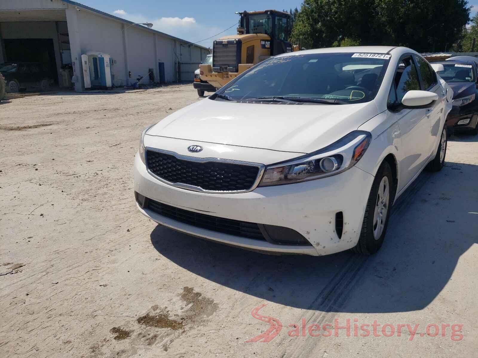 3KPFK4A75JE239978 2018 KIA FORTE