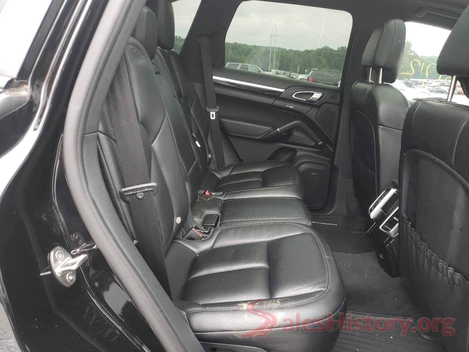 WP1AA2A26HKA86717 2017 PORSCHE CAYENNE