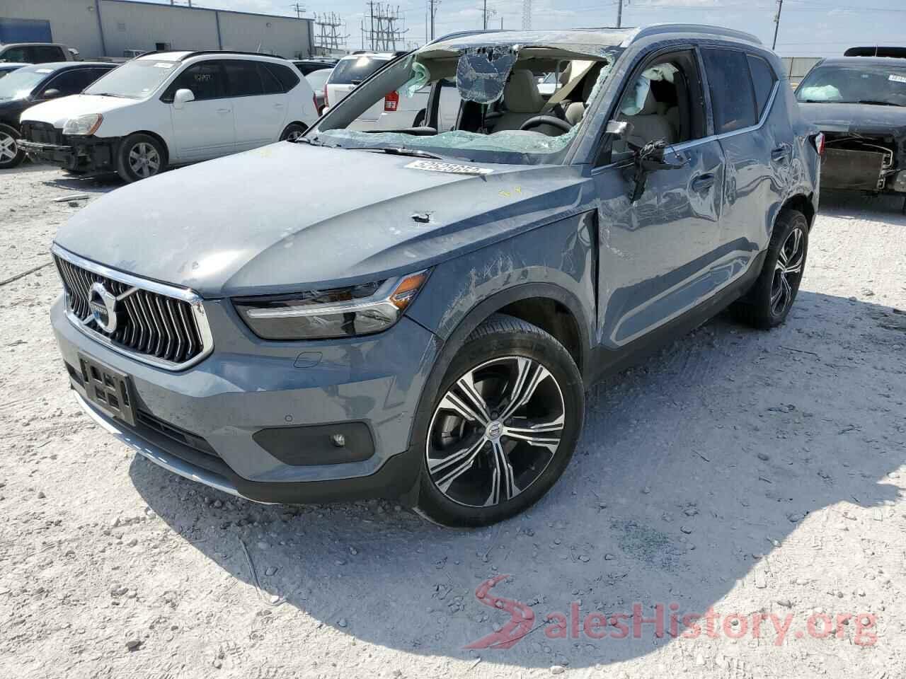 YV4AC2HL0L2283141 2020 VOLVO XC40