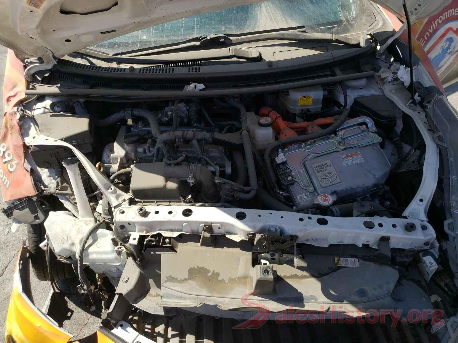 JTDKDTB31J1599587 2018 TOYOTA PRIUS