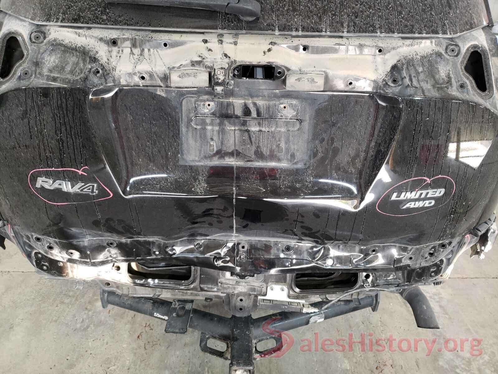 2T3DFREV2HW586040 2017 TOYOTA RAV4