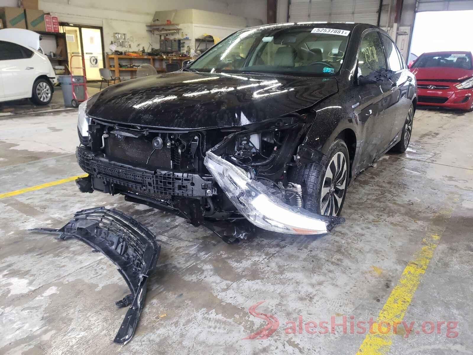 JHMCR6F57HC025267 2017 HONDA ACCORD