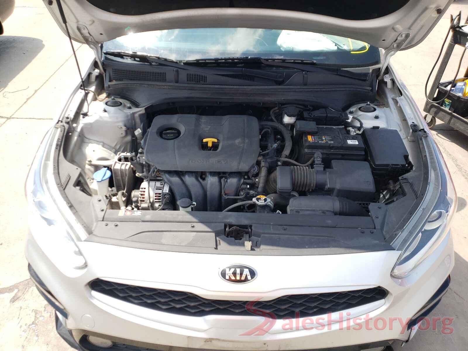 3KPF24AD3KE137988 2019 KIA FORTE