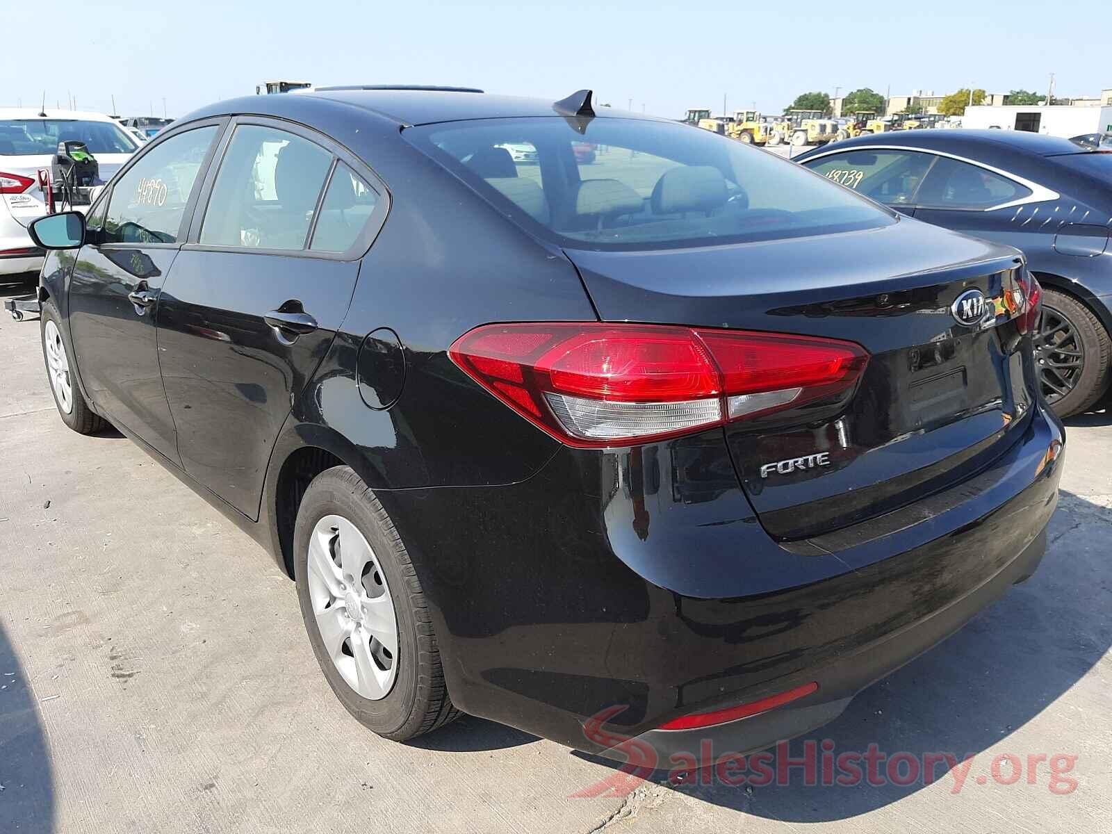 3KPFK4A75HE101142 2017 KIA FORTE