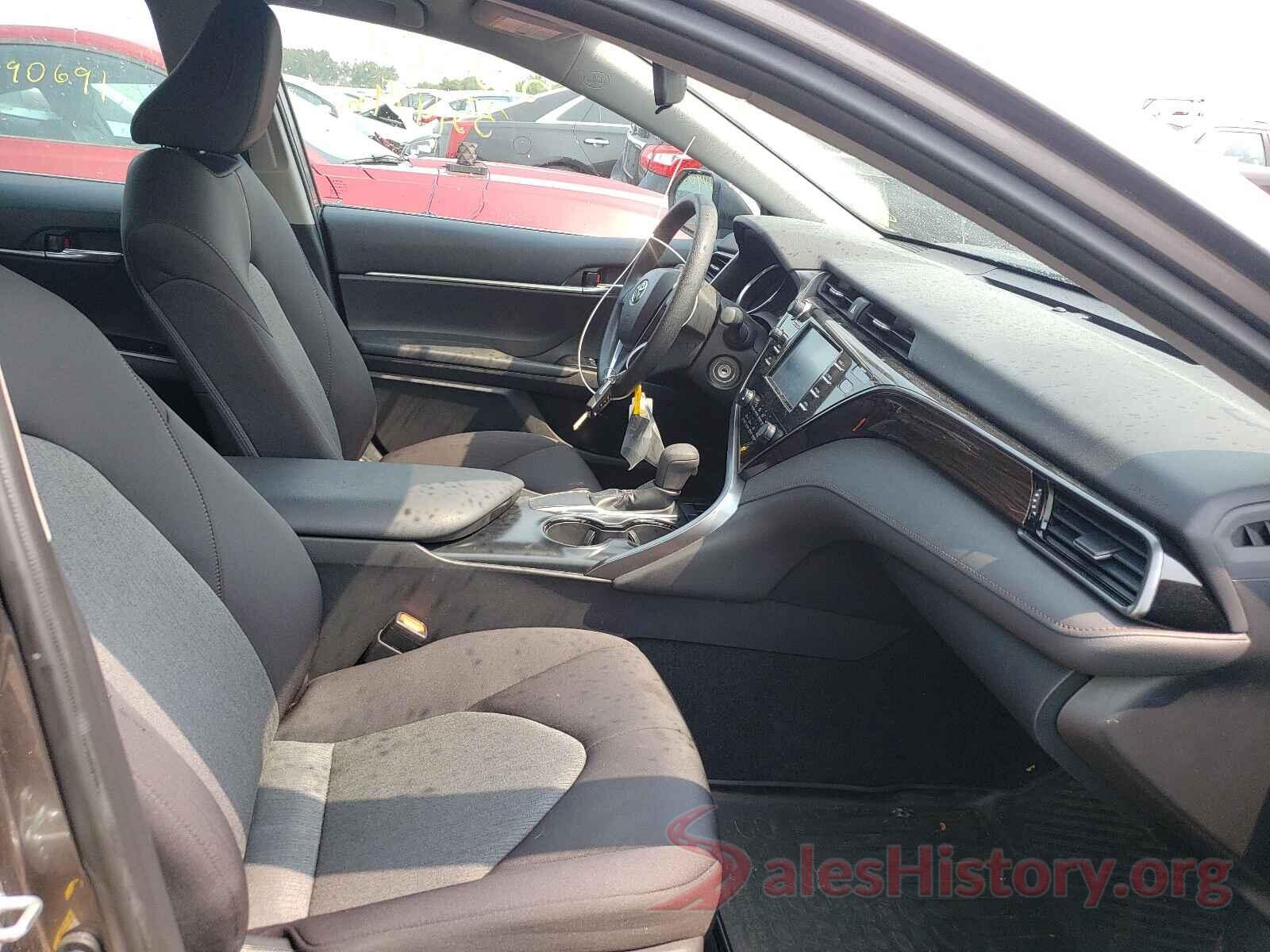 4T1B11HK7KU697630 2019 TOYOTA CAMRY