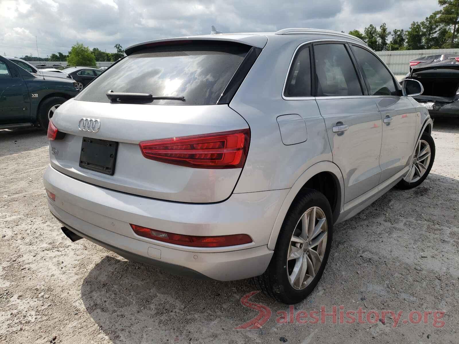 WA1HCCFSXJR015732 2018 AUDI Q3