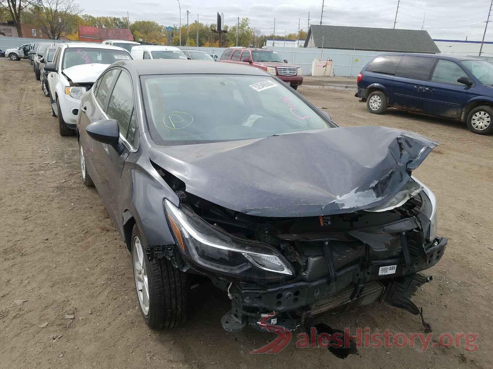 1G1BE5SM1J7116252 2018 CHEVROLET CRUZE