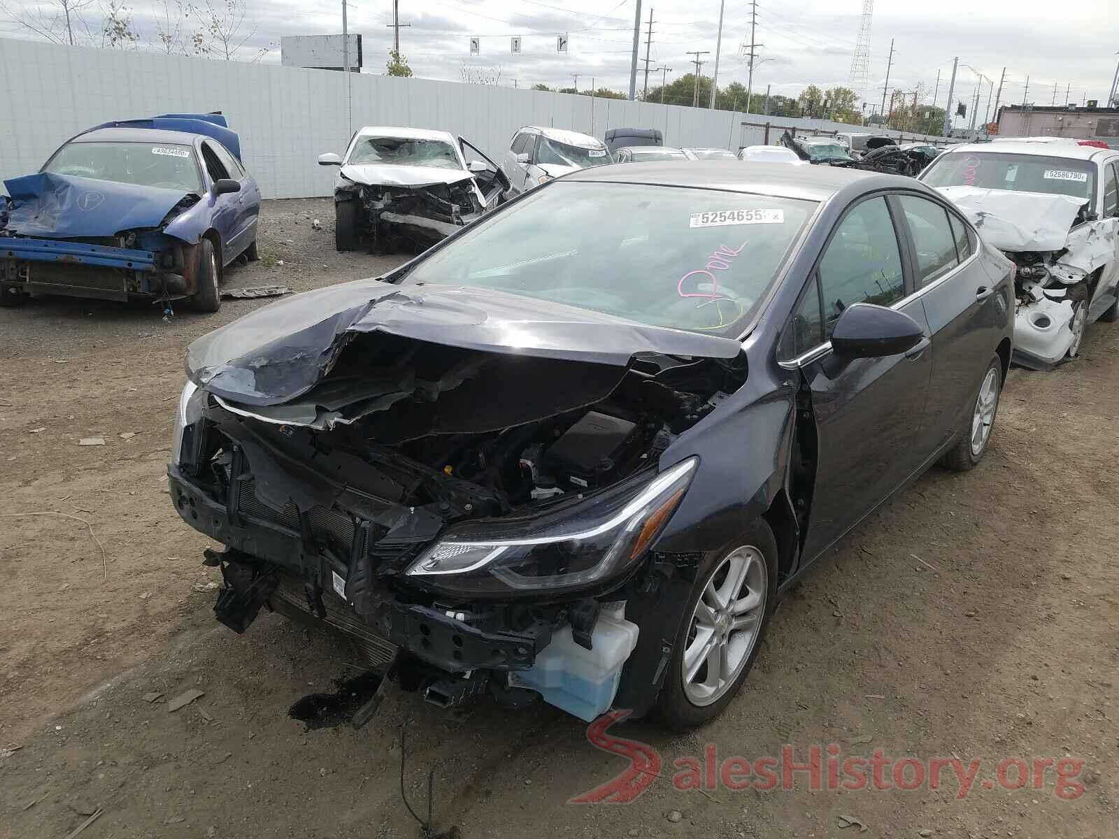 1G1BE5SM1J7116252 2018 CHEVROLET CRUZE