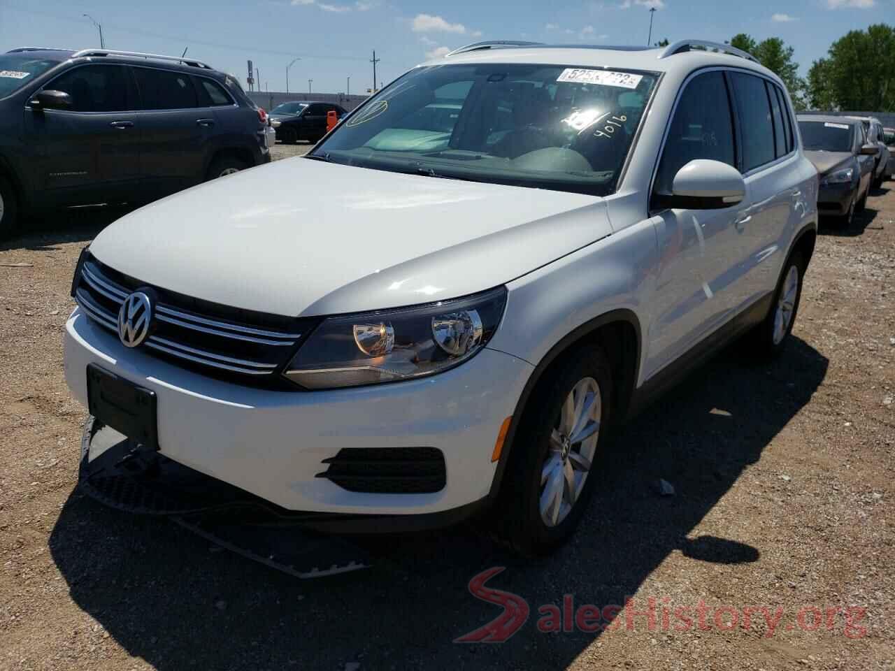 WVGSV7AX9HK024016 2017 VOLKSWAGEN TIGUAN