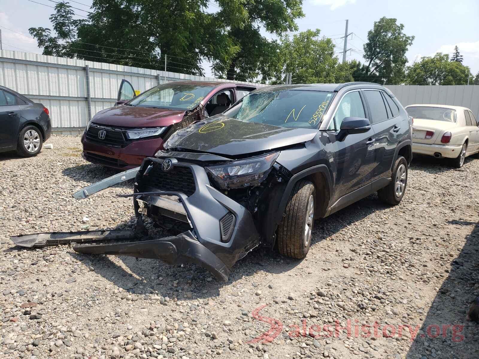 2T3G1RFV0KW013106 2019 TOYOTA RAV4