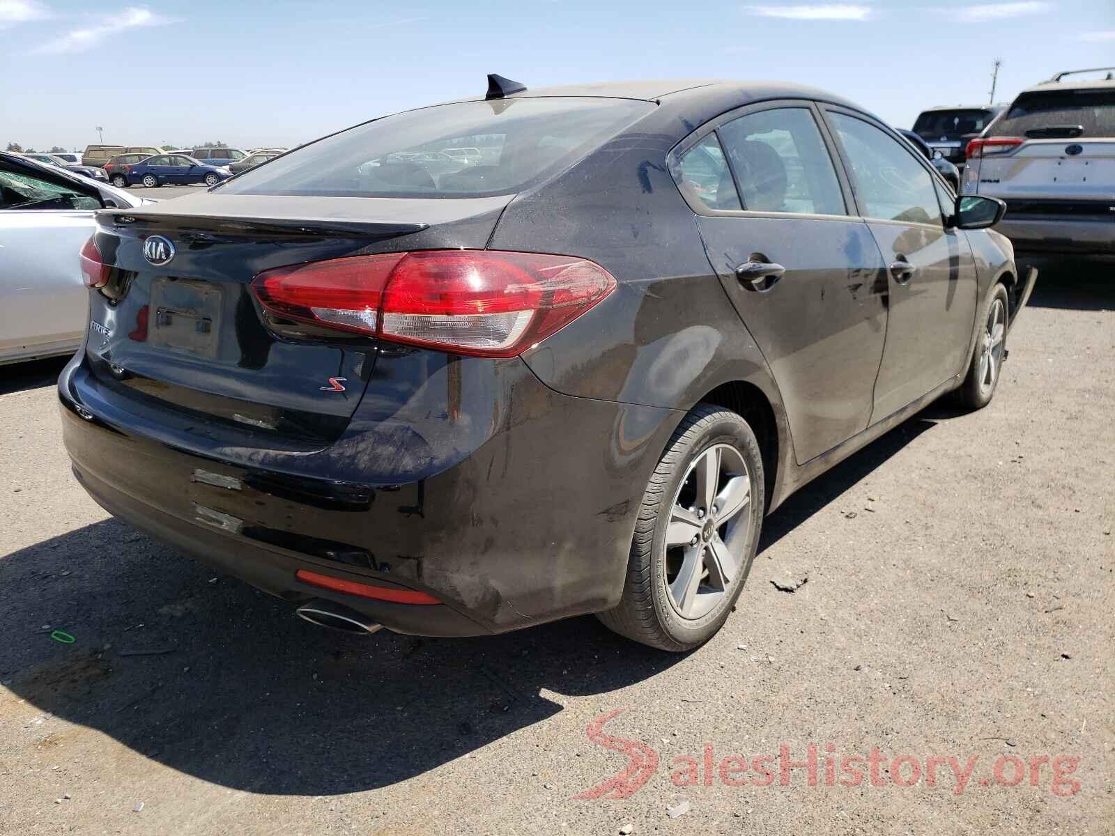 3KPFL4A70JE256815 2018 KIA FORTE