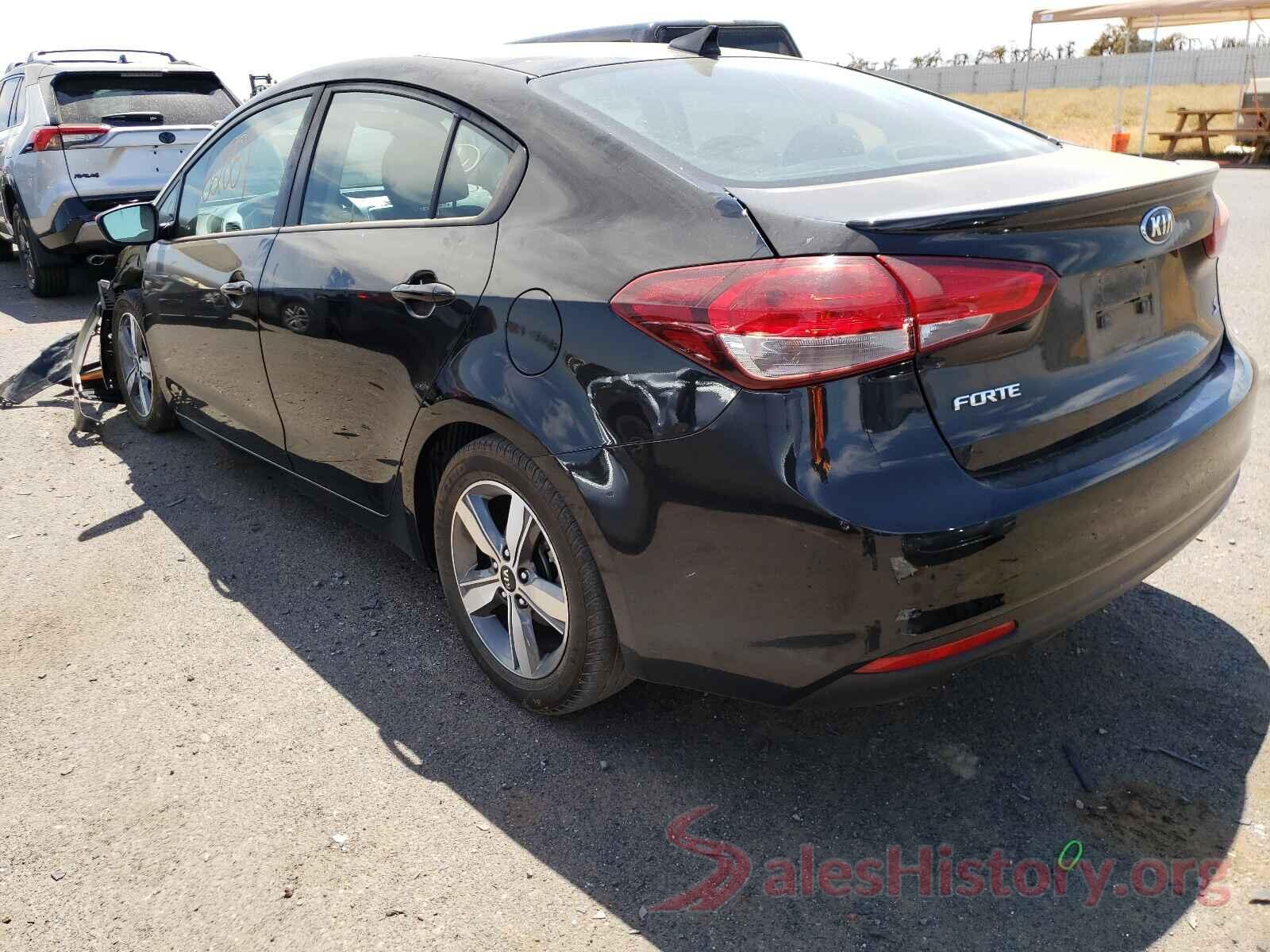 3KPFL4A70JE256815 2018 KIA FORTE