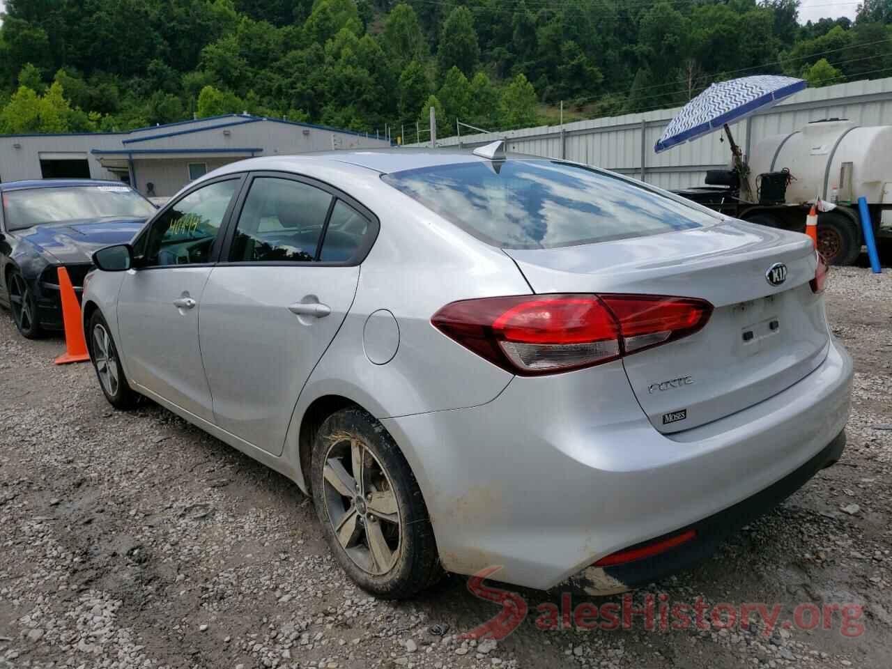 3KPFL4A75JE275215 2018 KIA FORTE