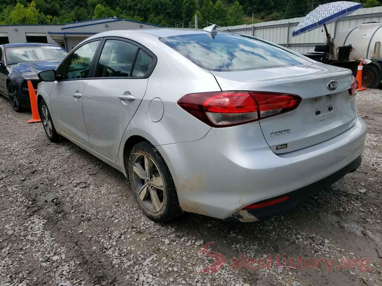 3KPFL4A75JE275215 2018 KIA FORTE