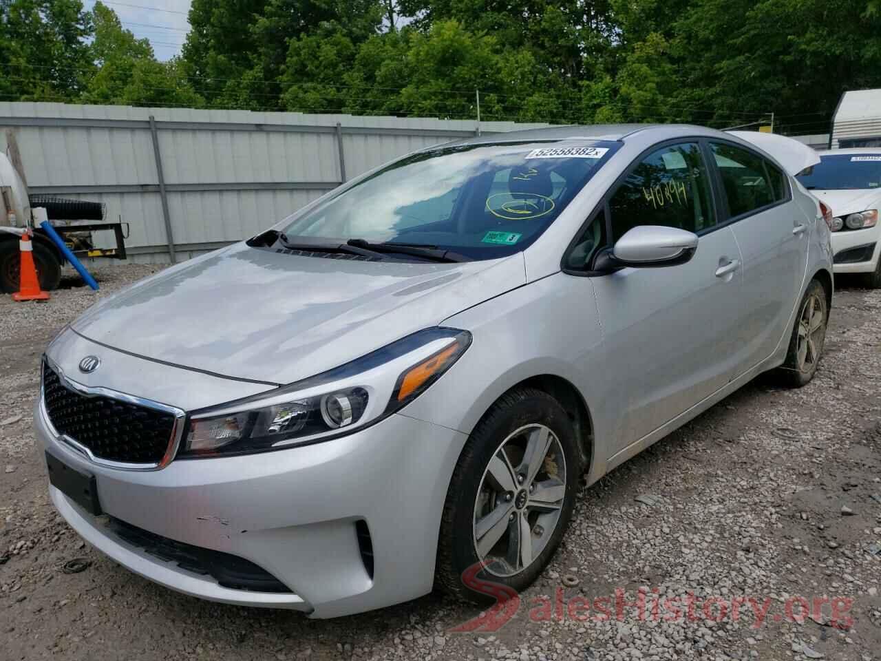 3KPFL4A75JE275215 2018 KIA FORTE