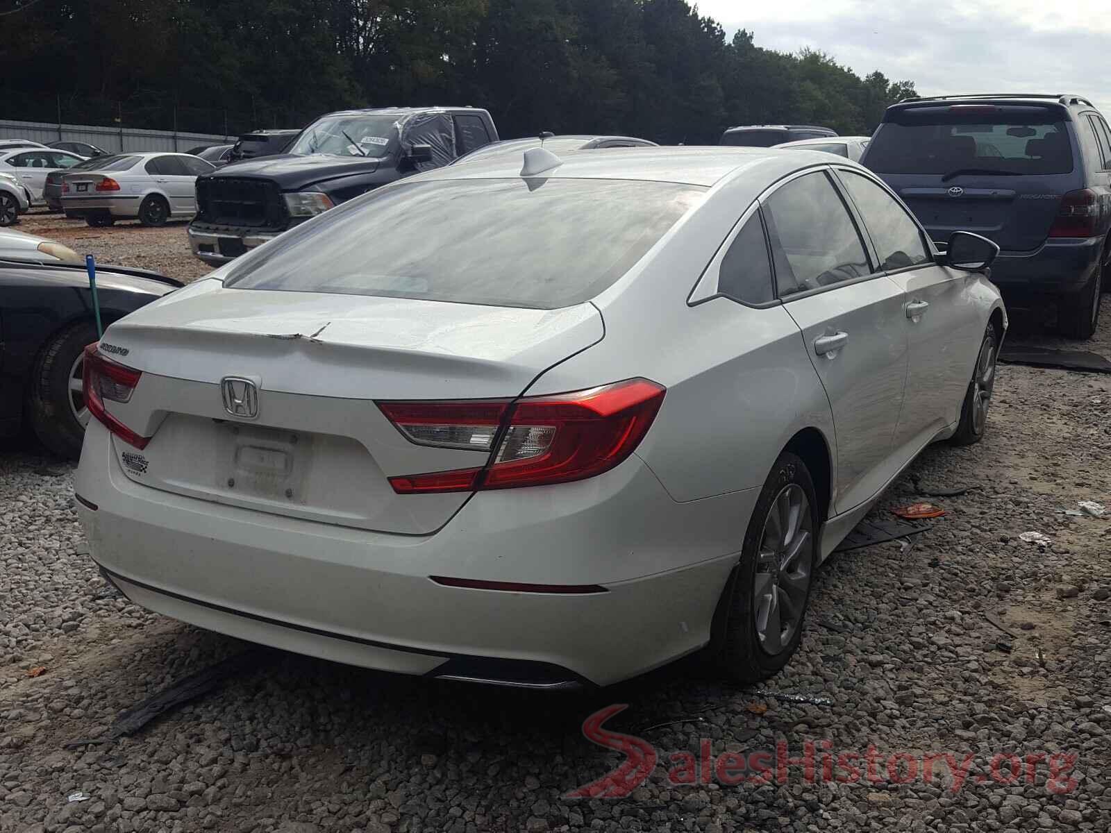 1HGCV1F10JA022551 2018 HONDA ACCORD