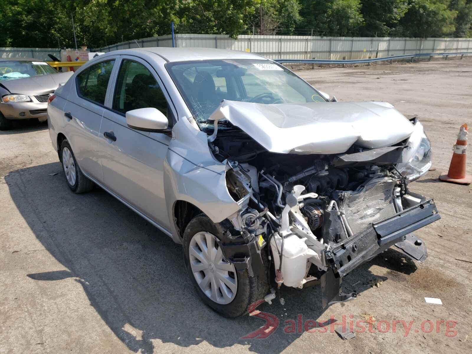 3N1CN7AP1JL830920 2018 NISSAN VERSA