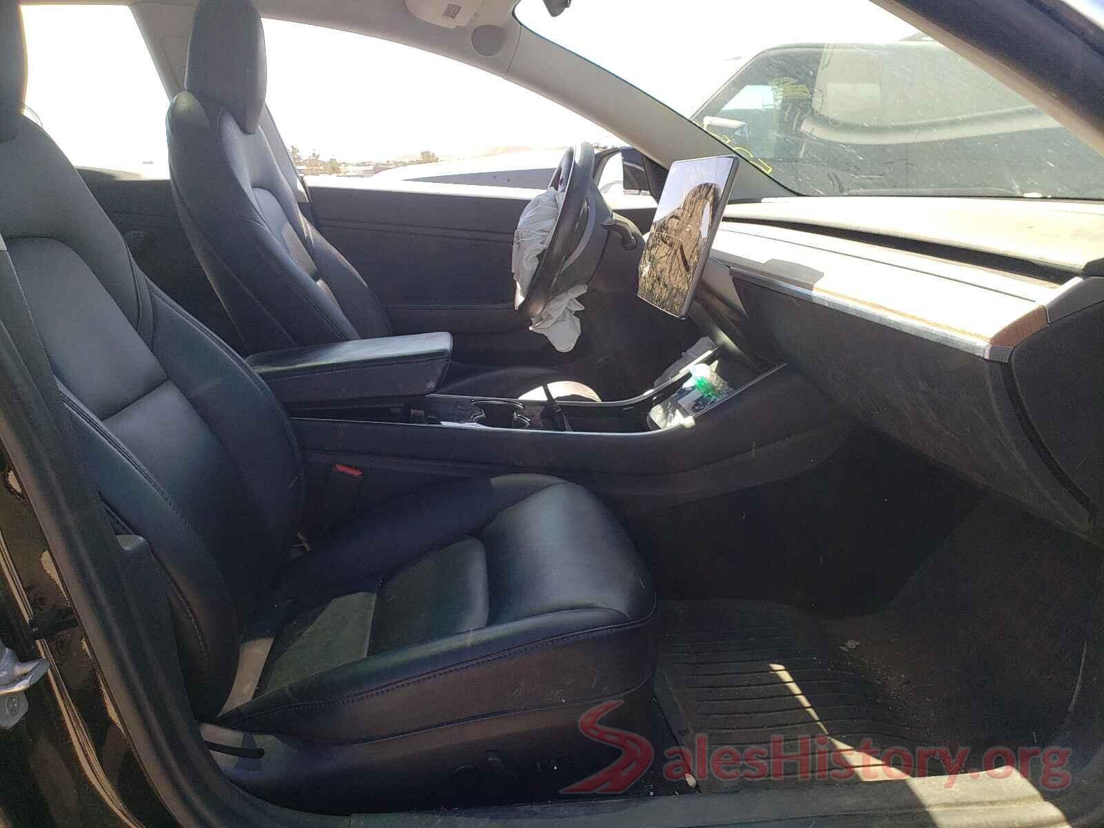 5YJ3E1EB1JF118656 2018 TESLA MODEL 3