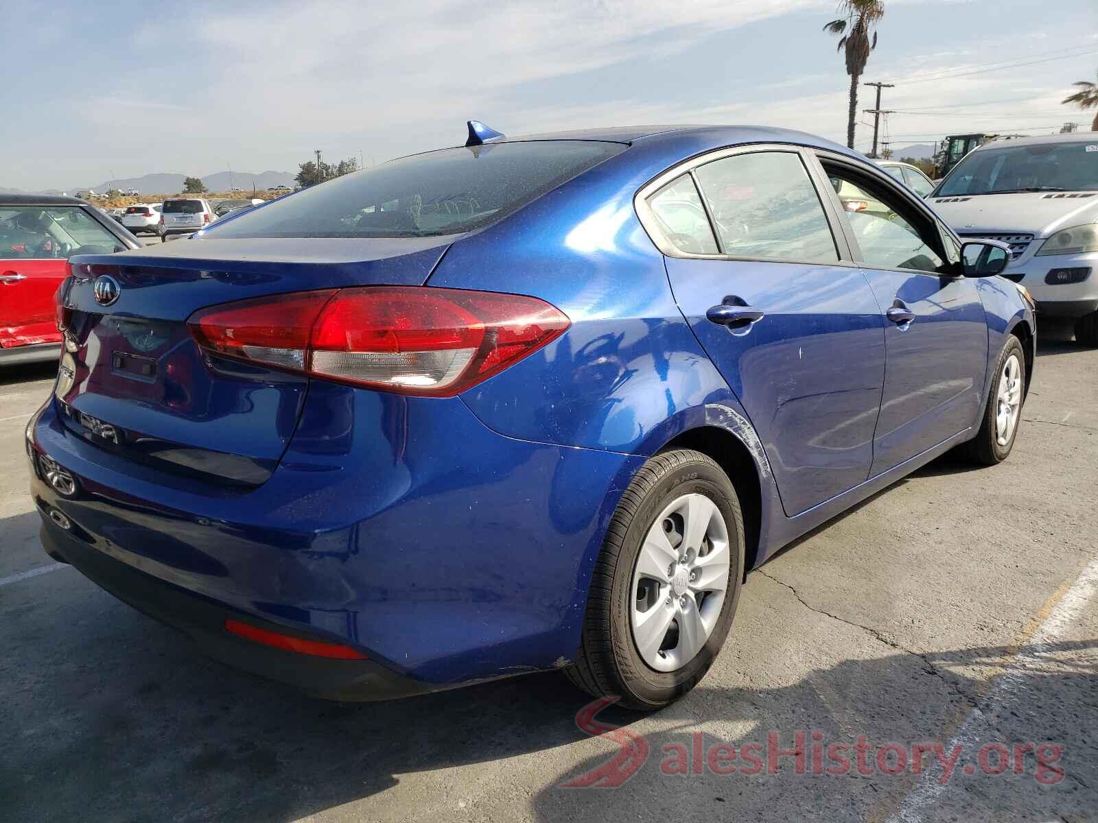 3KPFK4A76JE252996 2018 KIA FORTE