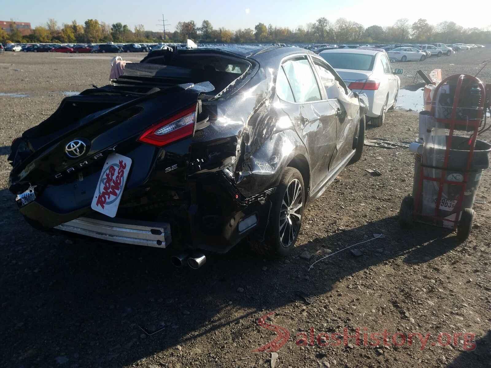 4T1B11HK3KU700636 2019 TOYOTA CAMRY