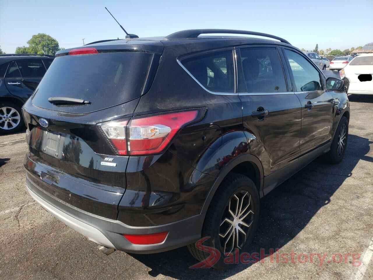 1FMCU0GD9JUB15728 2018 FORD ESCAPE