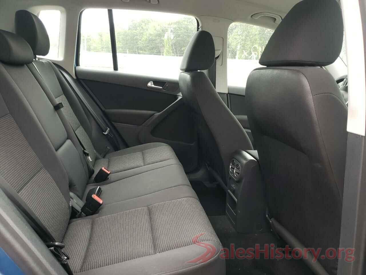 WVGBV7AX9HK043259 2017 VOLKSWAGEN TIGUAN