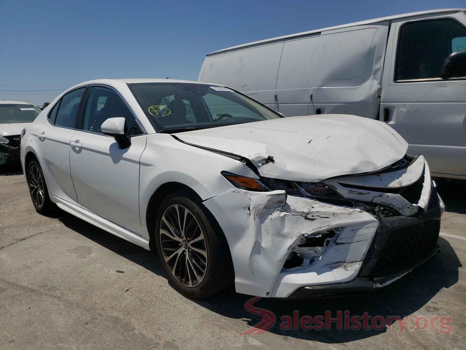 4T1B11HK3KU852285 2019 TOYOTA CAMRY