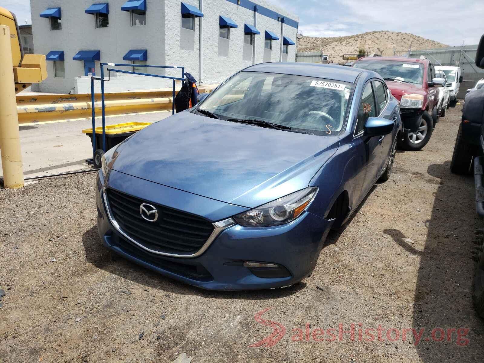 3MZBN1V32JM181245 2018 MAZDA 3