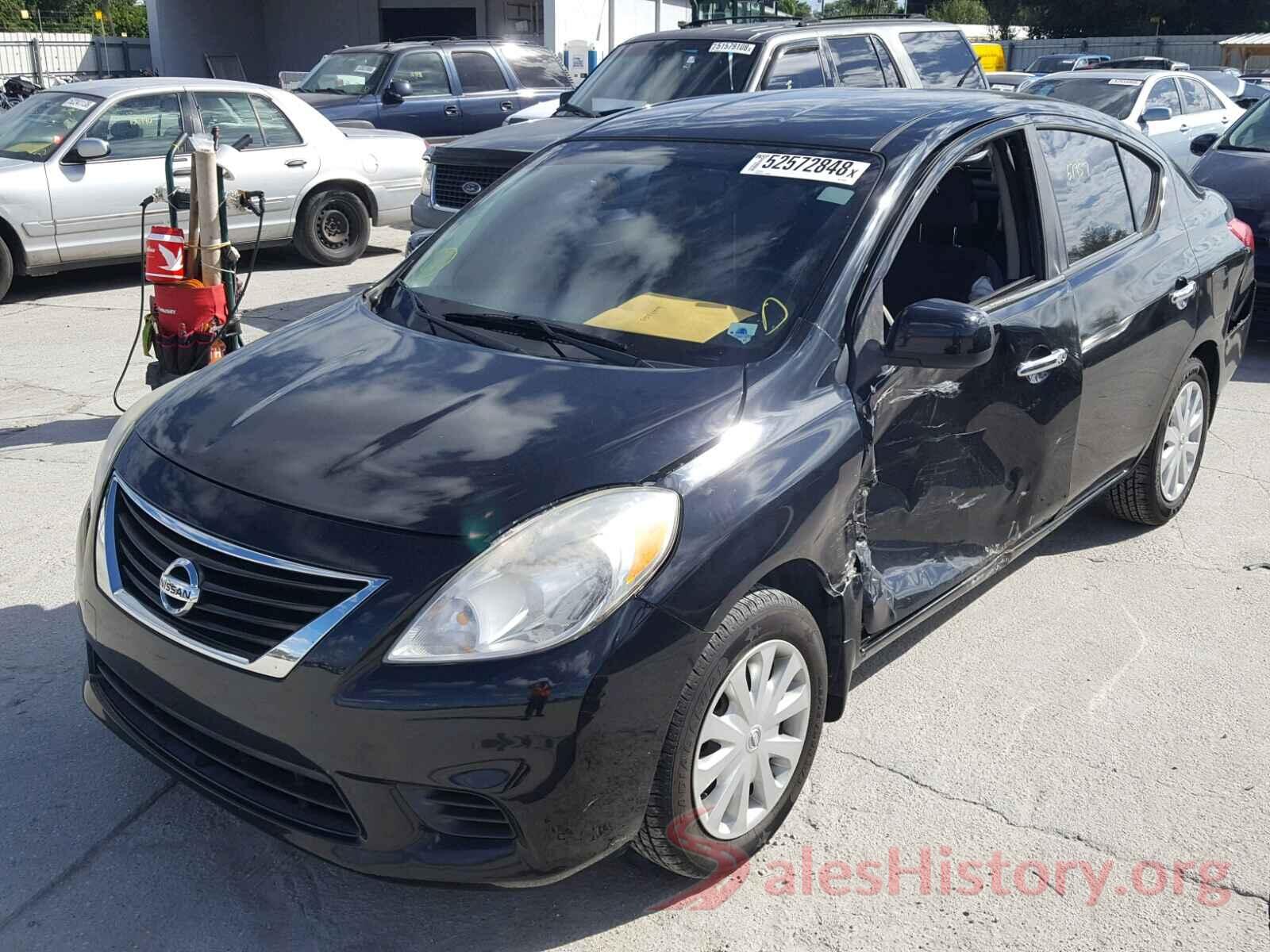 3N1CN7AP7CL858255 2012 NISSAN VERSA