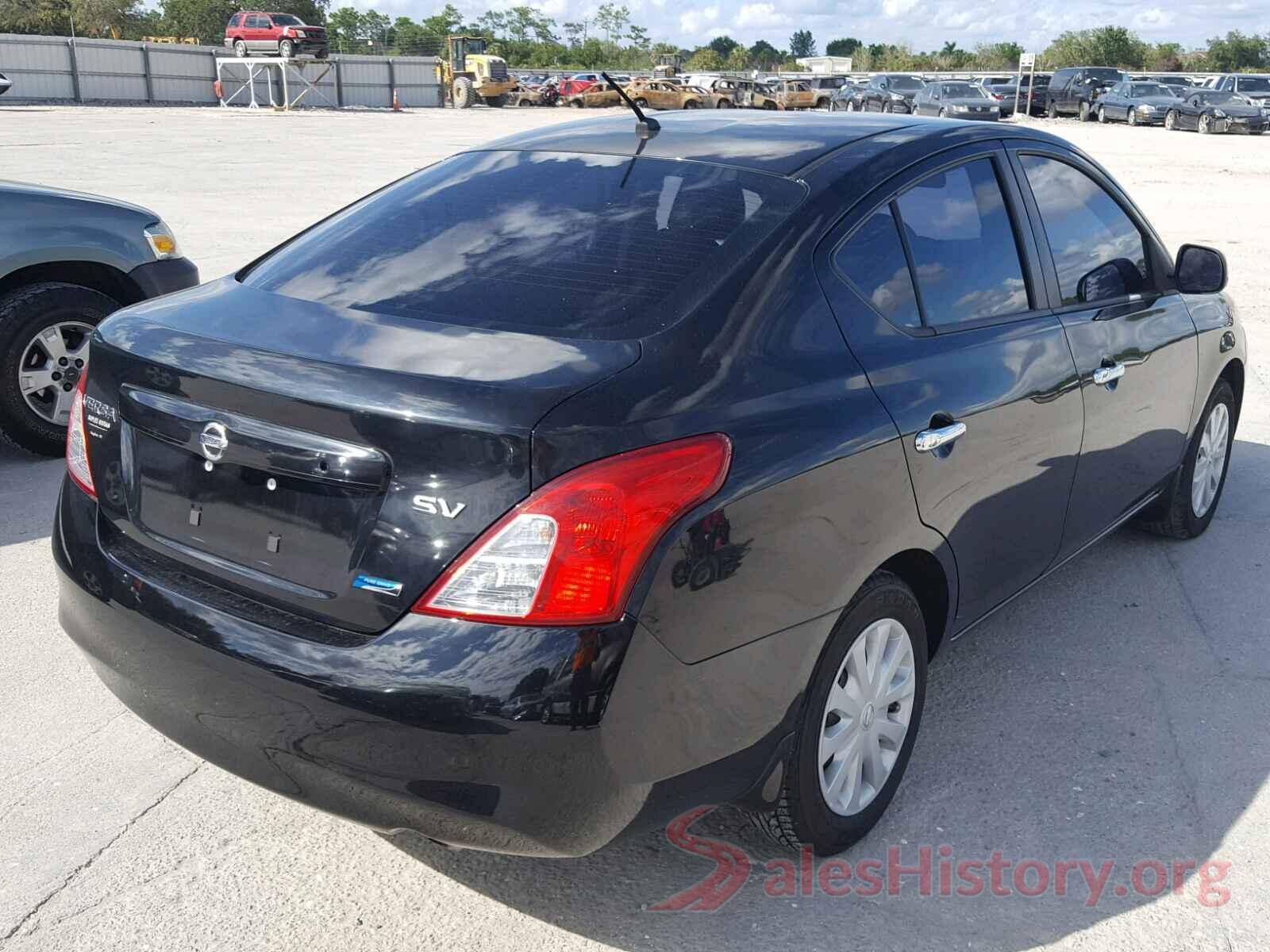 3N1CN7AP7CL858255 2012 NISSAN VERSA