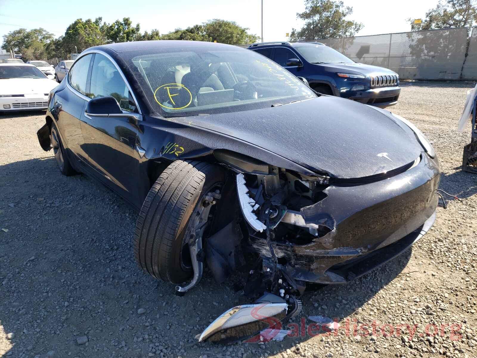 5YJ3E1EA6JF059093 2018 TESLA MODEL 3