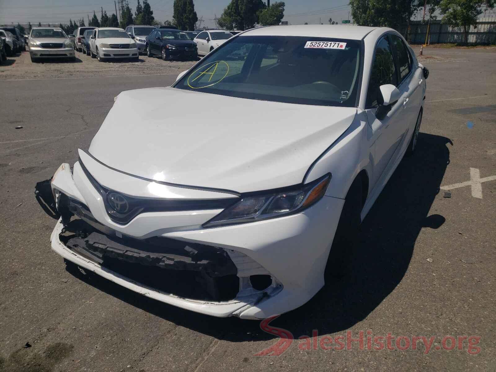 4T1B11HK2JU067514 2018 TOYOTA CAMRY