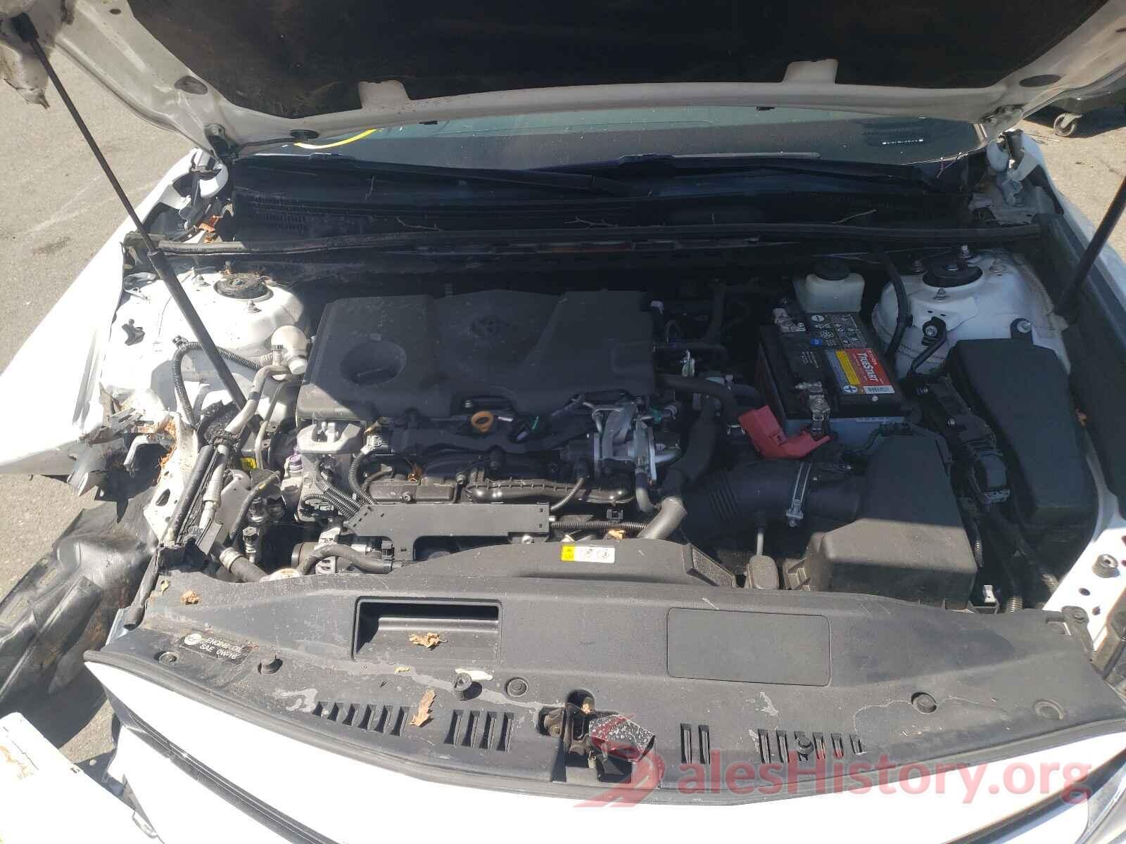 4T1B11HK2JU067514 2018 TOYOTA CAMRY