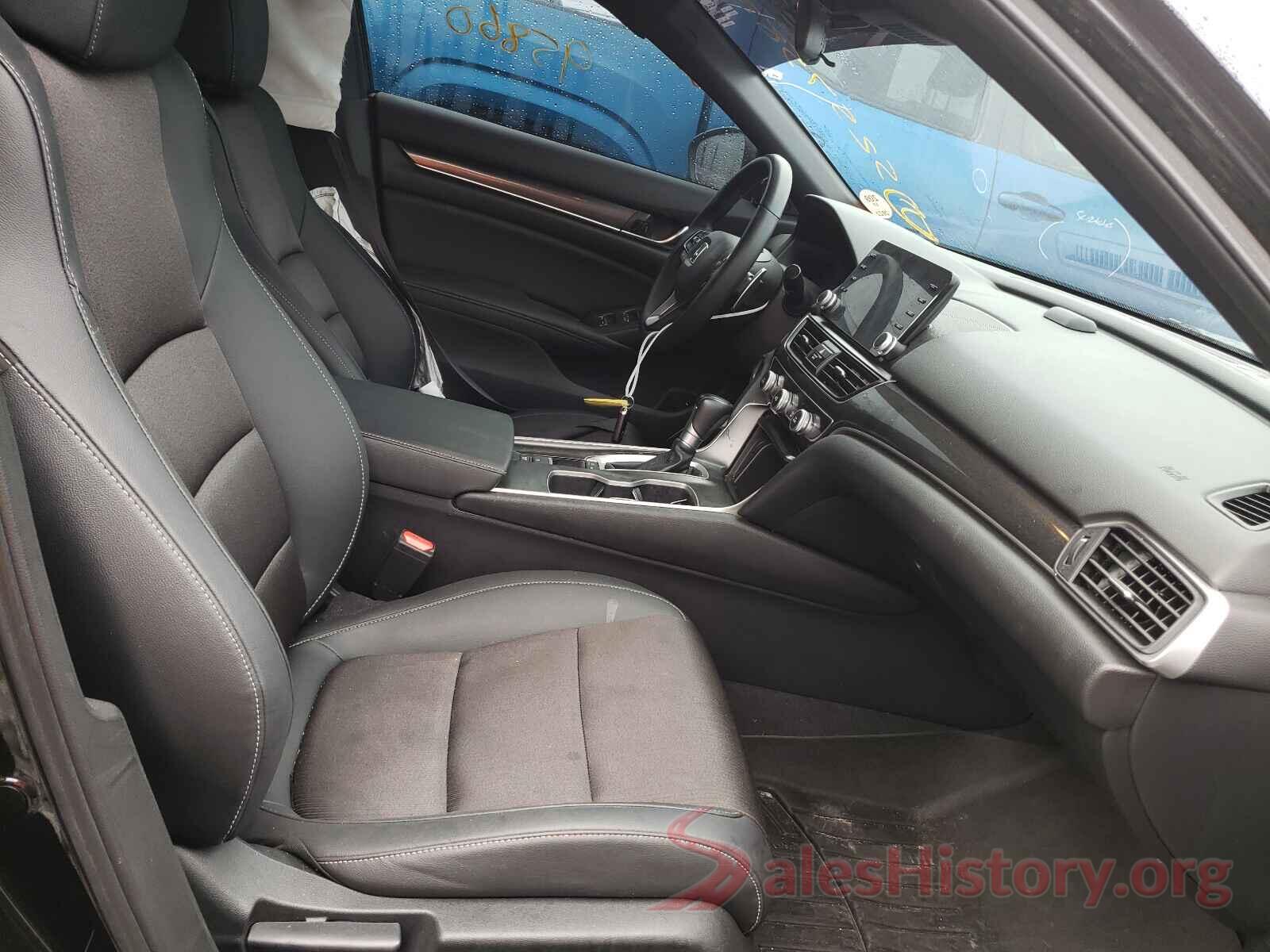 1HGCV1F31KA018141 2019 HONDA ACCORD