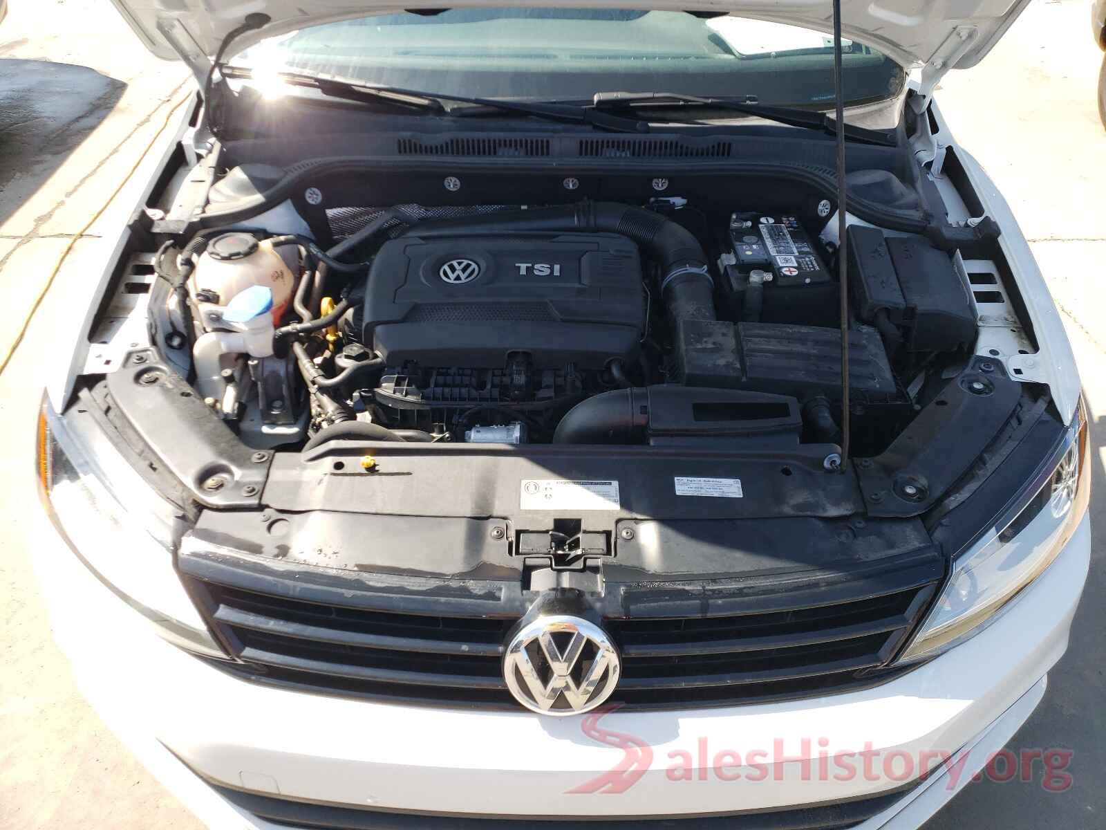 3VWD17AJ2JM207631 2018 VOLKSWAGEN JETTA