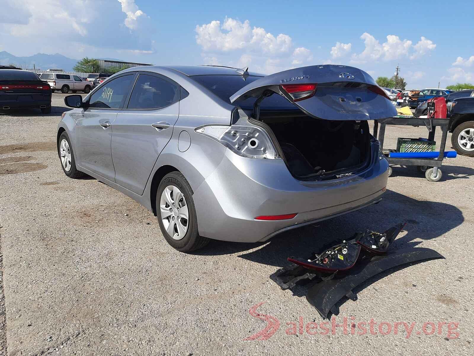 5NPDH4AE2GH764912 2016 HYUNDAI ELANTRA