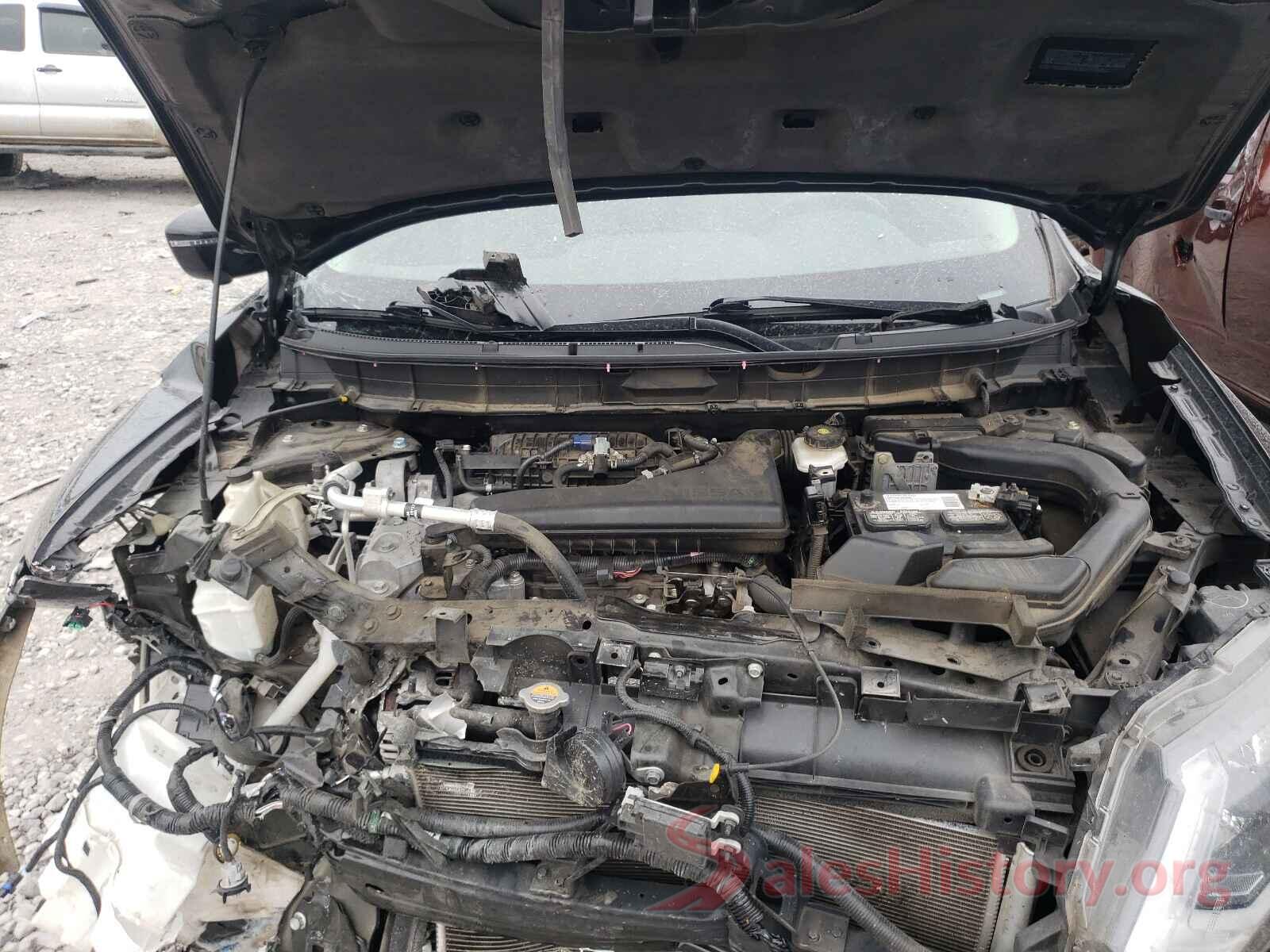 5N1AT2MT4JC833078 2018 NISSAN ROGUE