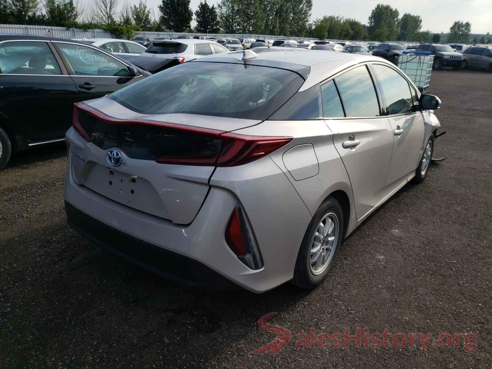 JTDKARFP8J3088391 2018 TOYOTA PRIUS