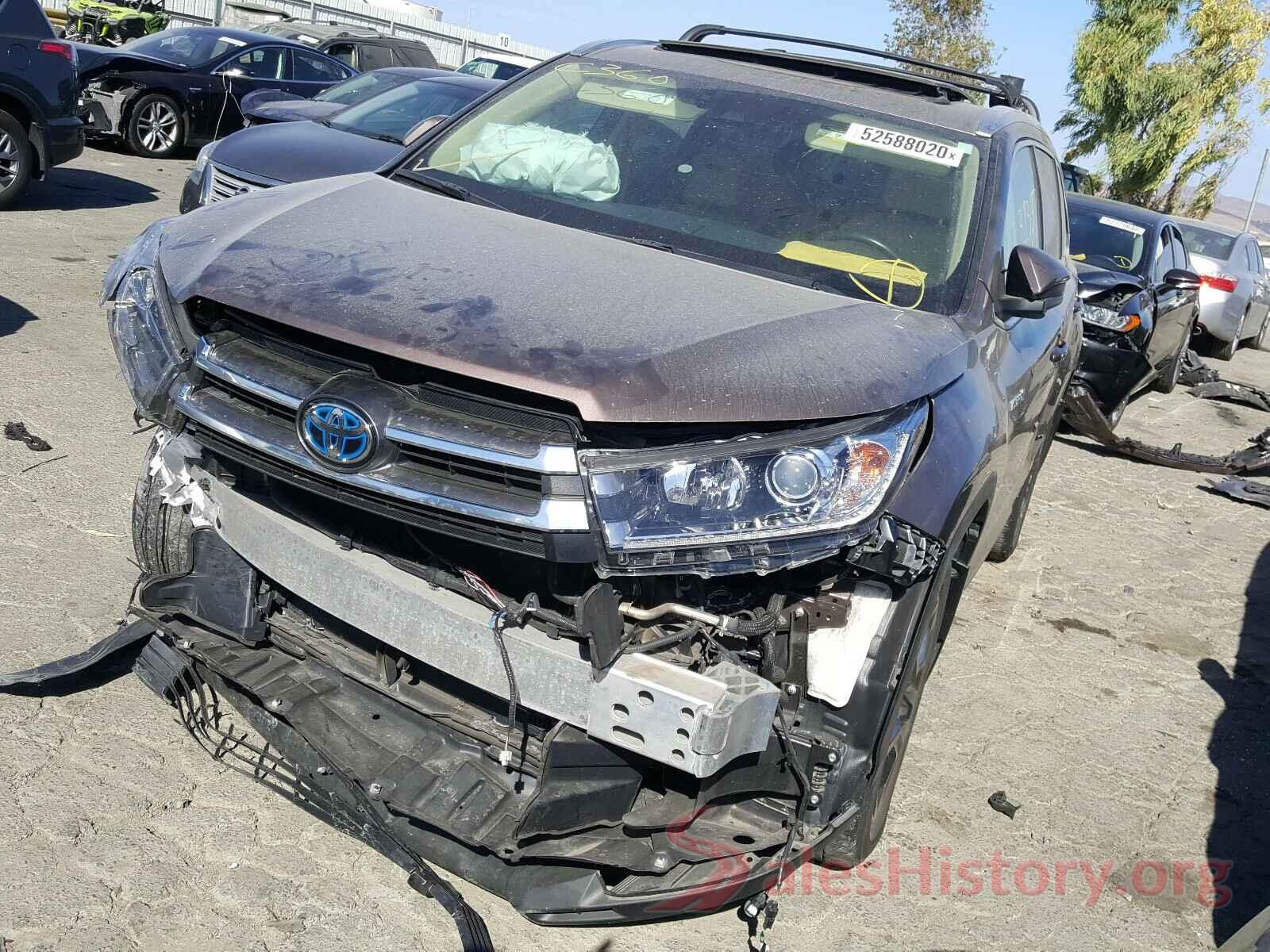 5TDDGRFH4HS030660 2017 TOYOTA HIGHLANDER