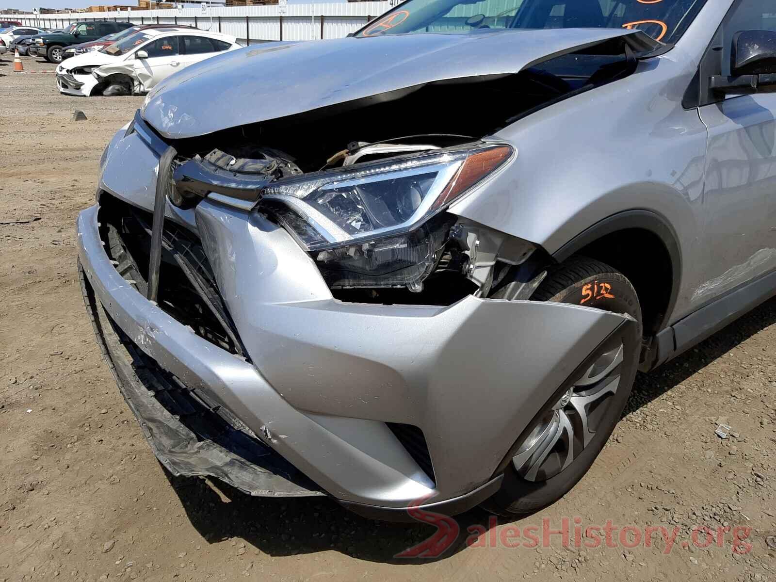 2T3ZFREV7JW414095 2018 TOYOTA RAV4