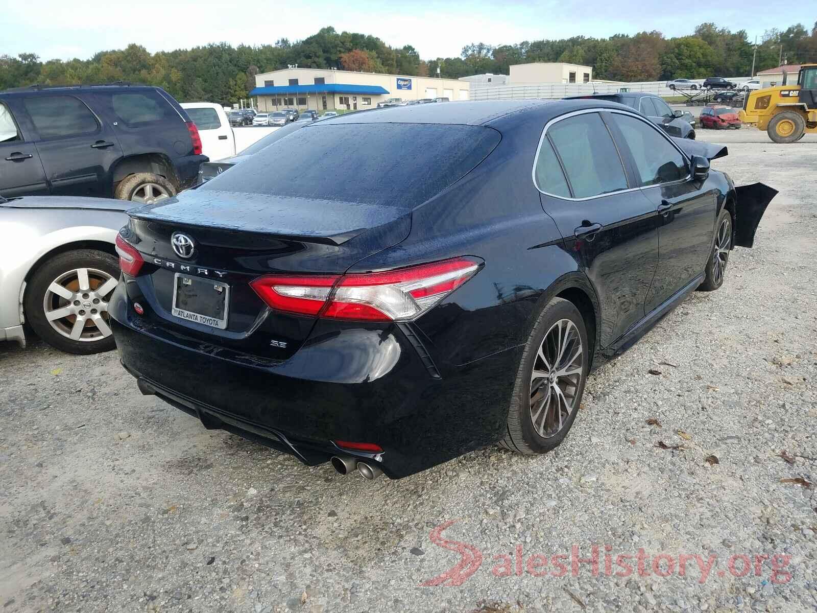 4T1B11HK7JU600795 2018 TOYOTA CAMRY