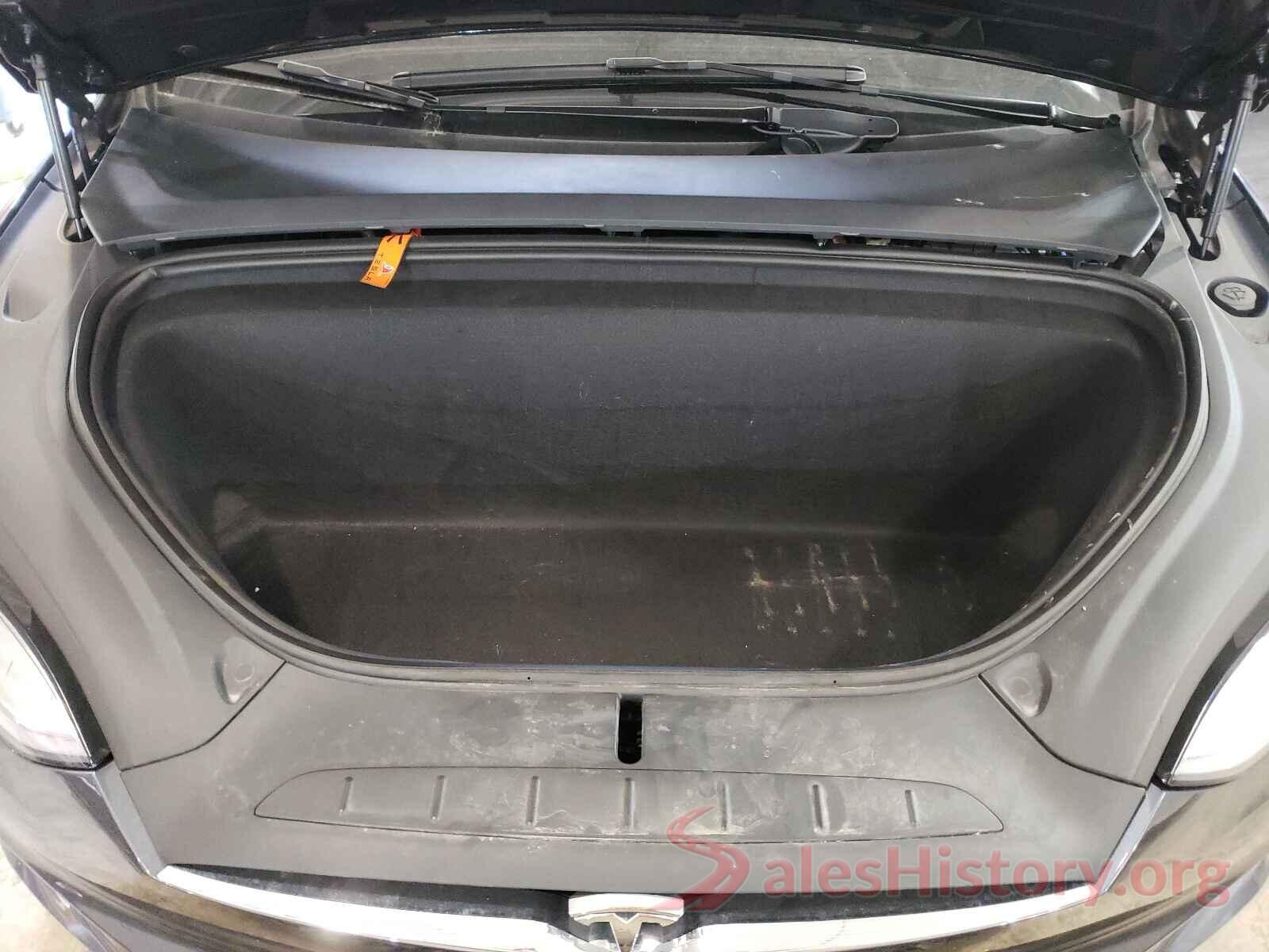 5YJXCDE25MF319537 2021 TESLA MODEL X