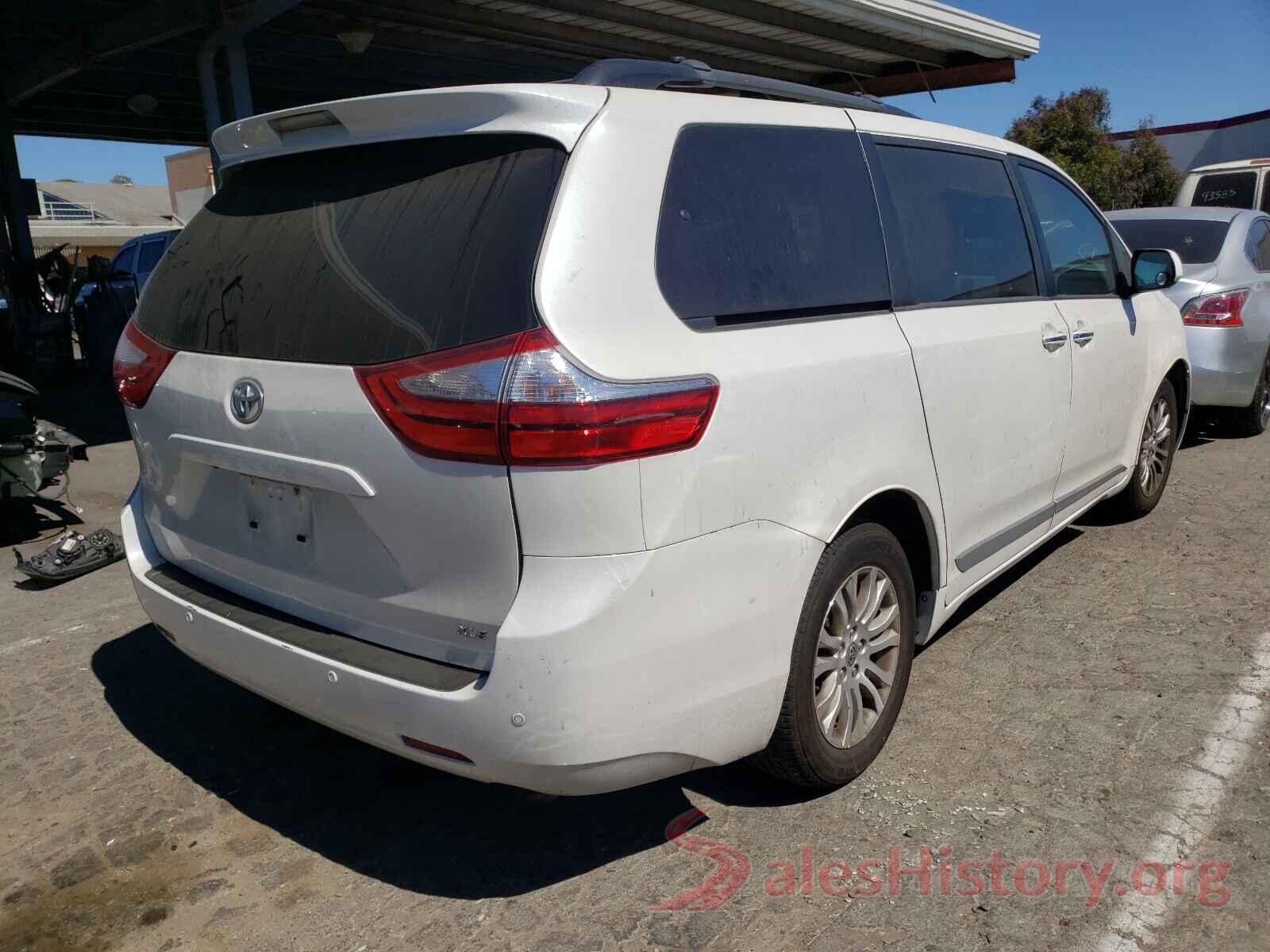 5TDYZ3DC9HS799140 2017 TOYOTA SIENNA