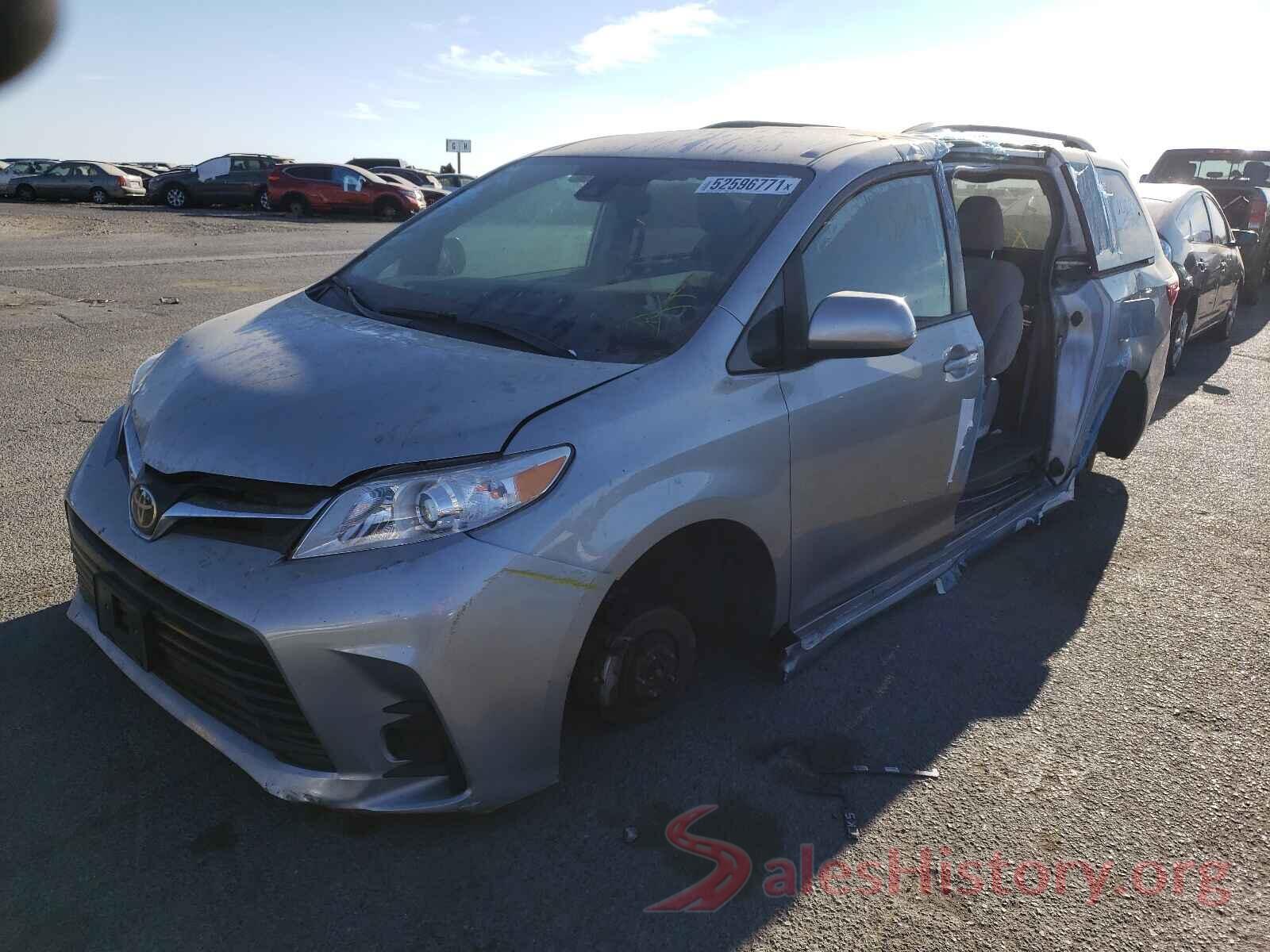 5TDKZ3DC7KS986034 2019 TOYOTA SIENNA