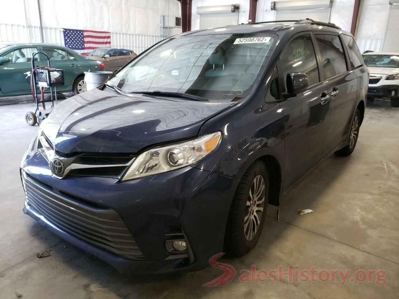 5TDYZ3DC3KS009032 2019 TOYOTA SIENNA